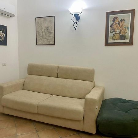 Looney Tunes Home Olbia Kültér fotó