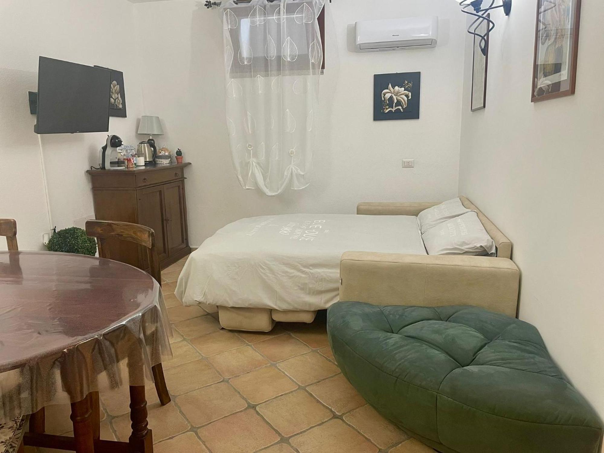 Looney Tunes Home Olbia Kültér fotó